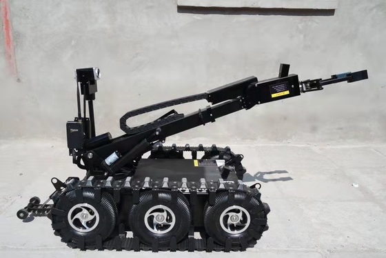 Exposição dobro do tiro do tempo real do robô 3D da eliminação de bomba do prendedor